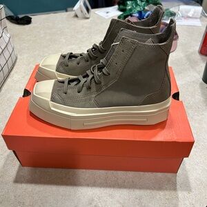 Converse Chuck 70 Luxe Squared Hi, Leather
